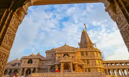 राम मंदिर ट्रस्ट की अयोध्या में अहम बैठक, सीईओ पद पर फैसले की संभावना राम मंदिर ट्रस्ट की अयोध्या में अहम बैठक, सीईओ पद पर फैसले की संभावना