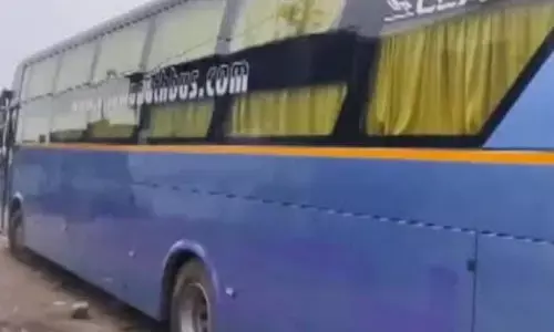 चलती बस में गैंगरेप: आयोग ने मांगी रिपोर्ट, पुलिस खंगाल रही बस के सफर का पूरा रिकॉर्ड चलती बस में गैंगरेप: आयोग ने मांगी रिपोर्ट, पुलिस खंगाल रही बस के सफर का पूरा रिकॉर्ड