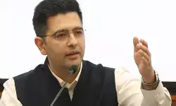 दिल्ली में राघव चड्ढा का नाम मतदाता सूची से गायब: AAP का बड़ा आरोप, SIR प्रक्रिया पर उठाए सवाल दिल्ली में राघव चड्ढा का नाम मतदाता सूची से गायब: AAP का बड़ा आरोप, SIR प्रक्रिया पर उठाए सवाल