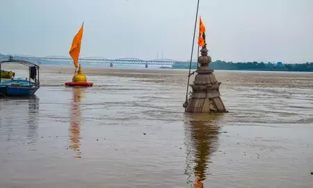 प्रधानमंत्री मोदी ने वाराणसी में बाढ़ का लिया जायजा, अधिकारियों को दिए युद्धस्तर पर राहत कार्य करने के निर्देश प्रधानमंत्री मोदी ने वाराणसी में बाढ़ का लिया जायजा, अधिकारियों को दिए युद्धस्तर पर राहत कार्य करने के निर्देश