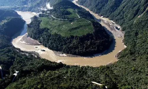नेपाल की आपदा ने नए सिरे से बढ़ाई भारत की चिंता नेपाल की आपदा ने नए सिरे से बढ़ाई भारत की चिंता