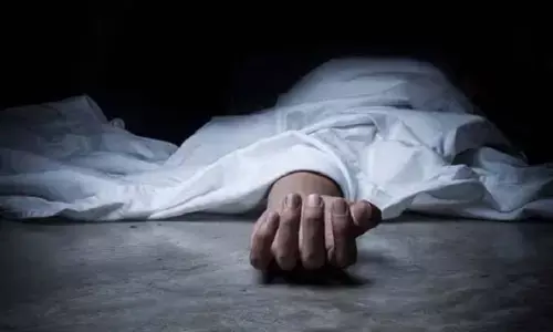 शादी के चार महीने बाद ही उजड़ा सुहाग, बिजली कर्मचारी की करंट लगने से मौत शादी के चार महीने बाद ही उजड़ा सुहाग, बिजली कर्मचारी की करंट लगने से मौत