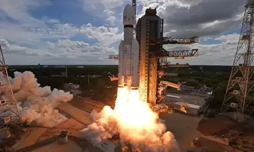 इसरो ने GSLV-F17 से EOS-05 लॉन्च कर रचा इतिहास इसरो ने GSLV-F17 से EOS-05 लॉन्च कर रचा इतिहास