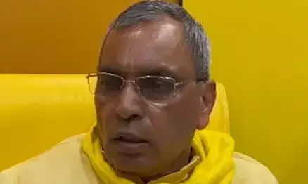 राजभर का अखिलेश पर हमला, बोले ‘तिलचट्टों’ के सहारे सत्ता में लौटने का सपना देख रही सपा राजभर का अखिलेश पर हमला, बोले ‘तिलचट्टों’ के सहारे सत्ता में लौटने का सपना देख रही सपा