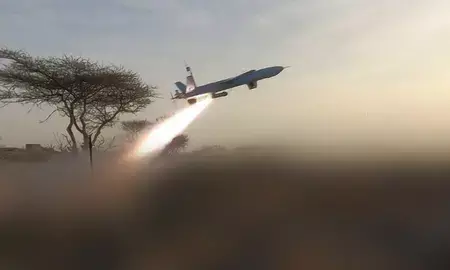 यमन ने किए हूती ठिकानों पर हवाई हमले यमन ने किए हूती ठिकानों पर हवाई हमले