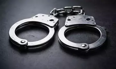 मध्य प्रदेश के नीमच में महिला से 58 लाख रुपए की अफीम बरामद