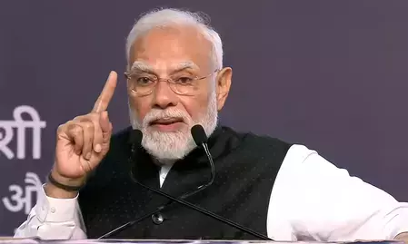 एसआरसीसी के शताब्दी समारोह में पीएम मोदी का विपक्ष पर निशाना, बोले- 2013 में देश निराशा और नीति पक्षाघात के दौर में था