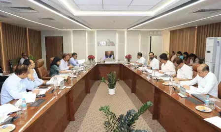 नोएडा प्राधिकरण की बोर्ड बैठक में कई बड़े फैसले, किसानों के मुआवजे में 53 प्रतिशत तक बढ़ोतरी नोएडा प्राधिकरण की बोर्ड बैठक में कई बड़े फैसले, किसानों के मुआवजे में 53 प्रतिशत तक बढ़ोतरी