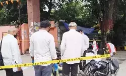पूर्वी दिल्ली के मयूर विहार फेस-3 में खौफनाक वारदात: युवक की लाठी-डंडों से पीट-पीटकर हत्या