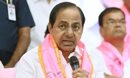 तेलंगाना विधानसभा सत्र के बाद सिंचाई परियोजनाओं को लेकर आंदोलन की अगुवाई करेंगे केसीआर तेलंगाना विधानसभा सत्र के बाद सिंचाई परियोजनाओं को लेकर आंदोलन की अगुवाई करेंगे केसीआर