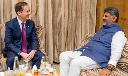 अमेरिकी राजदूत गोर ने कर्नाटक के सीएम शिवकुमार से की मुलाकात, पैक्स सिलिका और ट्रस्ट जैसे पहलों पर हुई चर्चा