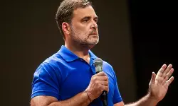 राहुल गांधी ने मणिपुरी संगीतकार चोंगथम विक्रम सिंह के भाई से की बात, व्यक्त की संवेदना राहुल गांधी ने मणिपुरी संगीतकार चोंगथम विक्रम सिंह के भाई से की बात, व्यक्त की संवेदना