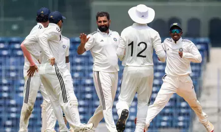 तीसरे दिन की समाप्ति तक ईस्ट जोन की पकड़ में मुकाबला तीसरे दिन की समाप्ति तक ईस्ट जोन की पकड़ में मुकाबला