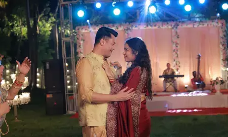 अपकमिंग फिल्म बोहुरूपी : द गोल्डन डाकू का नया गाना भुलते परबे ना रिलीज अपकमिंग फिल्म बोहुरूपी : द गोल्डन डाकू का नया गाना भुलते परबे ना रिलीज