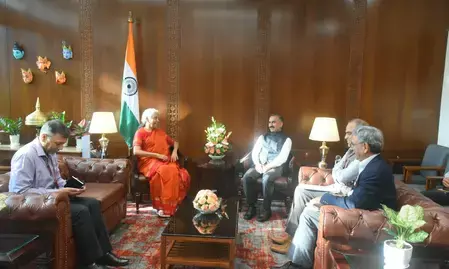 सीएम सुक्खू ने वित्त मंत्री निर्मला सीतारमण से की मुलाकात, हिमाचल के लिए अतिरिक्त वित्तीय सहायता की मांग