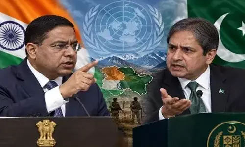 नक्शा बदला, सोच नहीं नक्शा बदला, सोच नहीं