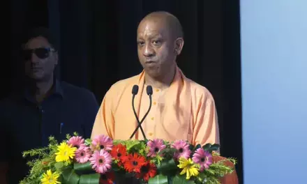 राष्ट्रीय पोषण माह : सीएम योगी का विपक्ष पर निशाना, कहा-2017 से पहले आंगनबाड़ी का पोषाहार शराब माफिया के हाथों में था राष्ट्रीय पोषण माह : सीएम योगी का विपक्ष पर निशाना, कहा-2017 से पहले आंगनबाड़ी का पोषाहार शराब माफिया के हाथों में था