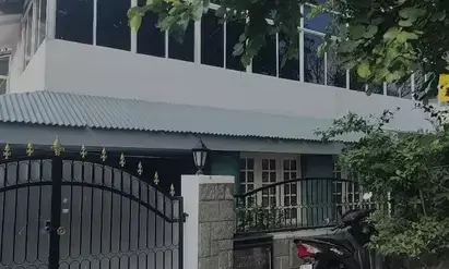 कर्नाटक सरकार के मंत्री सतीश जारकीहोली के ठिकानों पर ईडी की छापेमारी दूसरे दिन भी जारी कर्नाटक सरकार के मंत्री सतीश जारकीहोली के ठिकानों पर ईडी की छापेमारी दूसरे दिन भी जारी