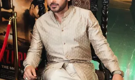 डबल डेट शो में दिव्येंदु शर्मा ने सोशल मीडिया अकाउंट्स के बारे ने खोले राज डबल डेट शो में दिव्येंदु शर्मा ने सोशल मीडिया अकाउंट्स के बारे ने खोले राज