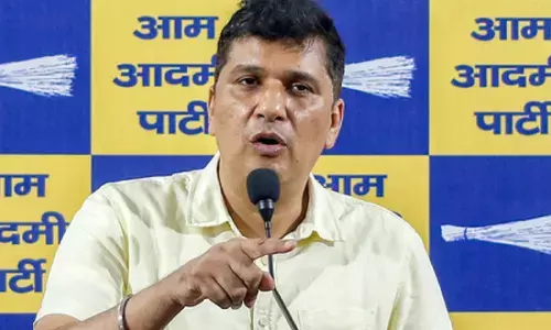 सौरभ भारद्वाज ने विधायक से मांगे वैधता के दस्तावेज: सत्य निकेतन पीजी विवाद