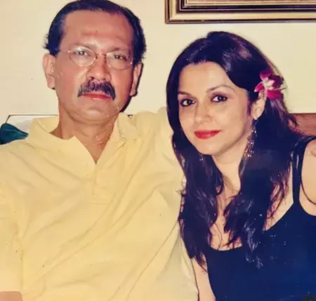 शादी की सालगिरह पर पति रवि दुबे की याद में इमोशनल हुईं शादी की सालगिरह पर पति रवि दुबे की याद में इमोशनल हुईं