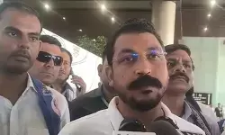 विनोद साहनी हत्याकांड पर गरमाई सियासत, चंद्रशेखर आजाद ने संजय निषाद से मांगा इस्तीफा विनोद साहनी हत्याकांड पर गरमाई सियासत, चंद्रशेखर आजाद ने संजय निषाद से मांगा इस्तीफा