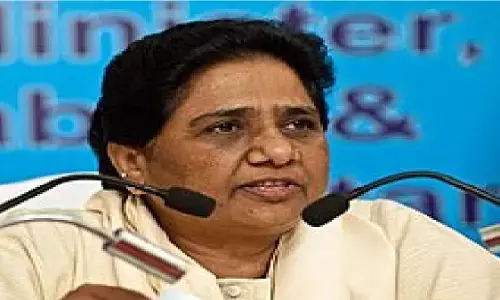 ‘मोह में पड़कर पार्टी का नुकसान नहीं होने दूंगी’, मायावती का बड़ा फैसला; आनंद कुमार के बेटों पर भी साफ किया रुख ‘मोह में पड़कर पार्टी का नुकसान नहीं होने दूंगी’, मायावती का बड़ा फैसला; आनंद कुमार के बेटों पर भी साफ किया रुख