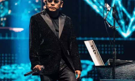 सकारात्मक दिखाने पर दिया जोर : एआर रहमान सकारात्मक दिखाने पर दिया जोर : एआर रहमान