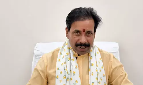 90 प्रतिशत आपराधिक घटनाओं में सामने आता है सपा कनेक्शन: अनिल राजभर 90 प्रतिशत आपराधिक घटनाओं में सामने आता है सपा कनेक्शन: अनिल राजभर