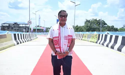 असम के सीएम ने जोरहाट में किया रेलवे ओवरब्रिज का उद्घाटन, बोले-बेहतर कनेक्टिविटी बनेगी विकास का आधार असम के सीएम ने जोरहाट में किया रेलवे ओवरब्रिज का उद्घाटन, बोले-बेहतर कनेक्टिविटी बनेगी विकास का आधार