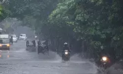 गणेश चतुर्थी पर जमकर बरसेगा मॉनसून, यूपी-दिल्ली समेत 15 राज्यों में भारी बारिश का अलर्ट गणेश चतुर्थी पर जमकर बरसेगा मॉनसून, यूपी-दिल्ली समेत 15 राज्यों में भारी बारिश का अलर्ट