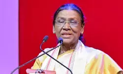 गणेश चतुर्थी पर देश-विदेश में रह रहे सभी भारतीयों को बधाई और शुभकामनाएं: राष्ट्रपति मुर्मु