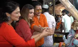 गणपति आगमन से झूम उठी टीवी इंडस्ट्री, देबीना से दीपशिखा नागपाल तक घर लाए बप्पा को गणपति आगमन से झूम उठी टीवी इंडस्ट्री, देबीना से दीपशिखा नागपाल तक घर लाए बप्पा को