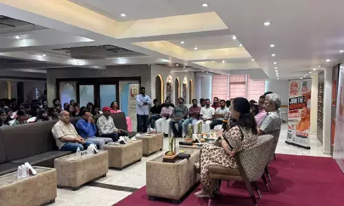सिर्फ 1180 रुपये खर्च कर डेढ़ महीने में मिली नौकरी, आरएमएल के 194 युवाओं को योगी आदित्यनाथ ने बांटे नियुक्ति पत्र सिर्फ 1180 रुपये खर्च कर डेढ़ महीने में मिली नौकरी, आरएमएल के 194 युवाओं को योगी आदित्यनाथ ने बांटे नियुक्ति पत्र