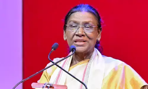 गणेश चतुर्थी पर देश-विदेश में रह रहे सभी भारतीयों को बधाई और शुभकामनाएं: राष्ट्रपति मुर्मु