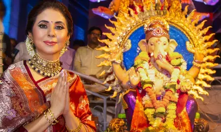 गणेश चतुर्थी पर मुंबई के पंडालों को मिस कर रहीं उर्मिला मातोंडकर गणेश चतुर्थी पर मुंबई के पंडालों को मिस कर रहीं उर्मिला मातोंडकर