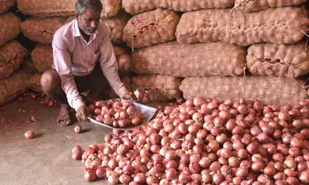 सोना-चांदी और खाद्य कीमतों ने बढ़ाया दबाव सोना-चांदी और खाद्य कीमतों ने बढ़ाया दबाव