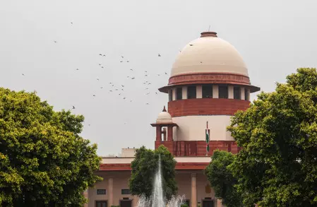 बच्चों की शिक्षा से जुड़े मामले में अवमानना पर सुप्रीम कोर्ट का शिक्षा मंत्रालय के सचिव को नोटिस बच्चों की शिक्षा से जुड़े मामले में अवमानना पर सुप्रीम कोर्ट का शिक्षा मंत्रालय के सचिव को नोटिस