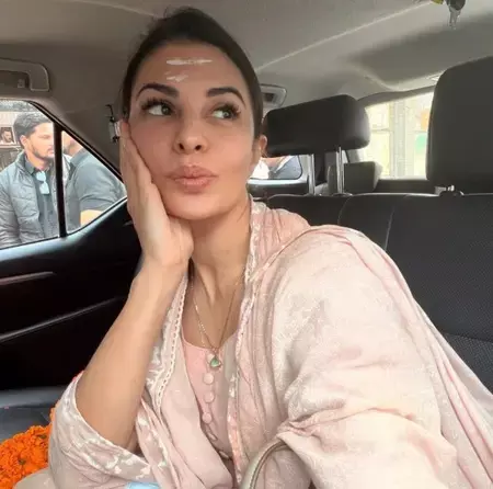 मकोका केस में जैकलीन फर्नांडिस को बनाया जाएगा आरोपी? मकोका केस में जैकलीन फर्नांडिस को बनाया जाएगा आरोपी?