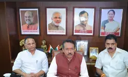 दिल्ली भाजपा अध्यक्ष हर्ष मल्होत्रा ने राजस्थान निकाय चुनावों में पार्टी की जीत की सराहना की दिल्ली भाजपा अध्यक्ष हर्ष मल्होत्रा ने राजस्थान निकाय चुनावों में पार्टी की जीत की सराहना की
