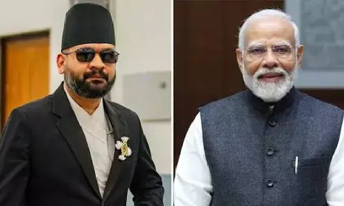 बाढ़ से तबाह नेपाल की मदद को आगे आया भारत, रोज 18 घंटे देगा बिजली बाढ़ से तबाह नेपाल की मदद को आगे आया भारत, रोज 18 घंटे देगा बिजली
