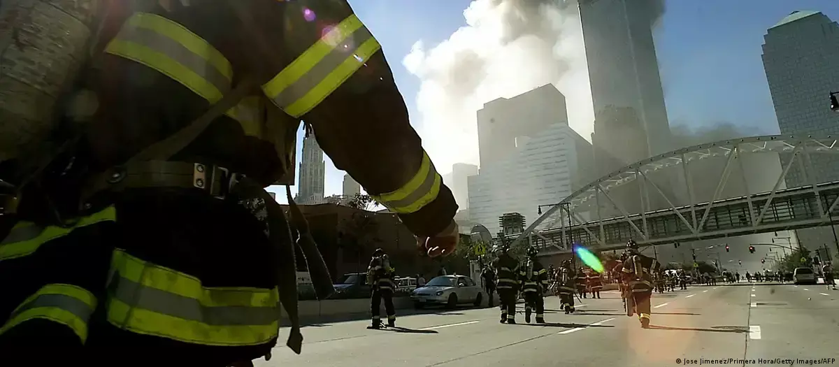 9/11 हमला: षड्यंत्र के वे सिद्धांत जो आज भी फैल रहे हैं 9/11 हमला: षड्यंत्र के वे सिद्धांत जो आज भी फैल रहे हैं