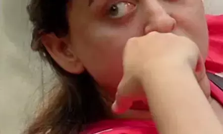 कुकिंग विवाद को लेकर माही विज ने आम्रपाली दुबे पर निकाली भड़ास कुकिंग विवाद को लेकर माही विज ने आम्रपाली दुबे पर निकाली भड़ास
