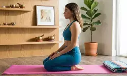 पेट की गैस और कब्ज से परेशान तो करे वज्रासन, पाचन होगा दुरुस्त