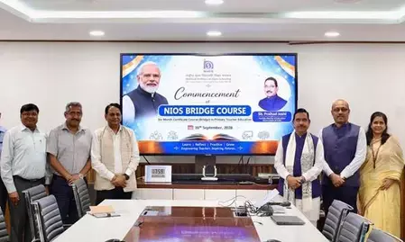 केंद्रीय मंत्री प्रह्लाद जोशी ने प्राथमिक शिक्षक शिक्षा सर्टिफिकेट कोर्स किया लॉन्च