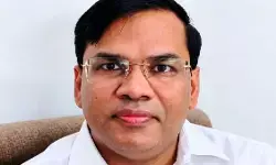 97 केस वापस लेने पर जज रवि कुमार दिवाकर का सवाल- न्यायाधीश के साथ अन्याय हो तो वह कहां जाए? 97 केस वापस लेने पर जज रवि कुमार दिवाकर का सवाल- न्यायाधीश के साथ अन्याय हो तो वह कहां जाए?