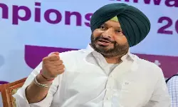 पंजाब में रवनीत बिट्टू के काफिले पर हमला, AAP से जुड़े 3 लोगों को पकड़े जाने का दावा; नशा मुक्ति यात्रा से पहले गरमाई सियासत पंजाब में रवनीत बिट्टू के काफिले पर हमला, AAP से जुड़े 3 लोगों को पकड़े जाने का दावा; नशा मुक्ति यात्रा से पहले गरमाई सियासत
