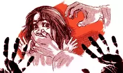 दिल्ली में नाबालिग लड़की से गैंगरेप और हत्या मामले का एनसीडब्ल्यू ने लिया संज्ञान, कमिश्नर को लिखा पत्र दिल्ली में नाबालिग लड़की से गैंगरेप और हत्या मामले का एनसीडब्ल्यू ने लिया संज्ञान, कमिश्नर को लिखा पत्र