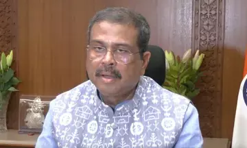 छात्रों पर राजनीति करने और छात्रों के लिए राजनीति करने में फर्क, भाजपा ने राहुल गांधी को घेरा छात्रों पर राजनीति करने और छात्रों के लिए राजनीति करने में फर्क, भाजपा ने राहुल गांधी को घेरा