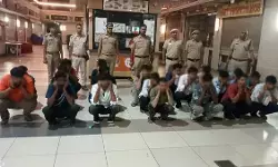 Gurugram Spa Raid: गुरुग्राम के सफायर माल में देह व्यापार का भंडाफोड़, 18 स्पा सेंटरों पर छापा